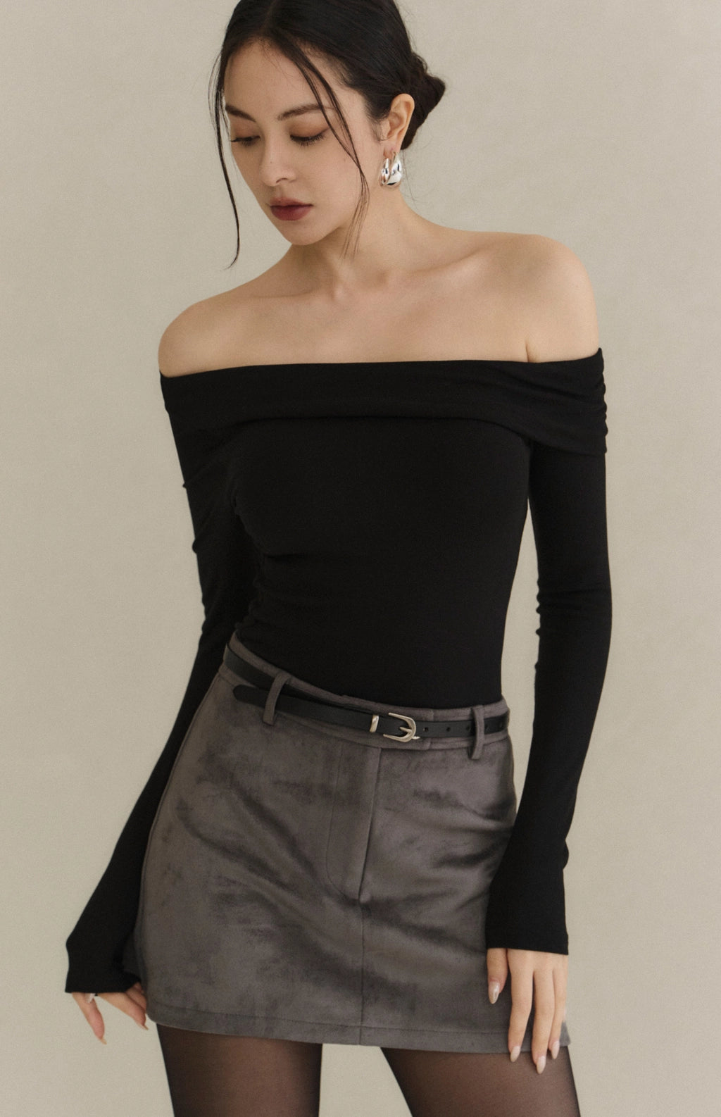 Minimal Suede A-Line Skort<br/>極簡A字麂皮短褲裙