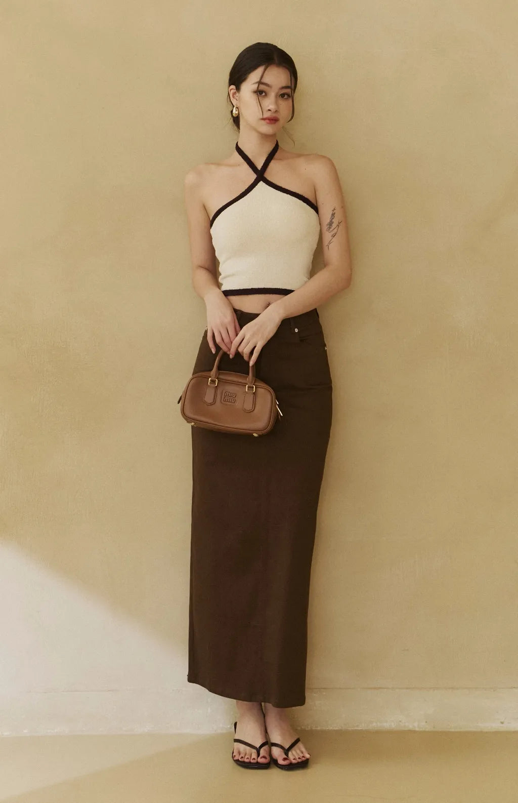 Contrast Knit Halter Bra Top<br/>慵懶法式撞色針織Bra Top