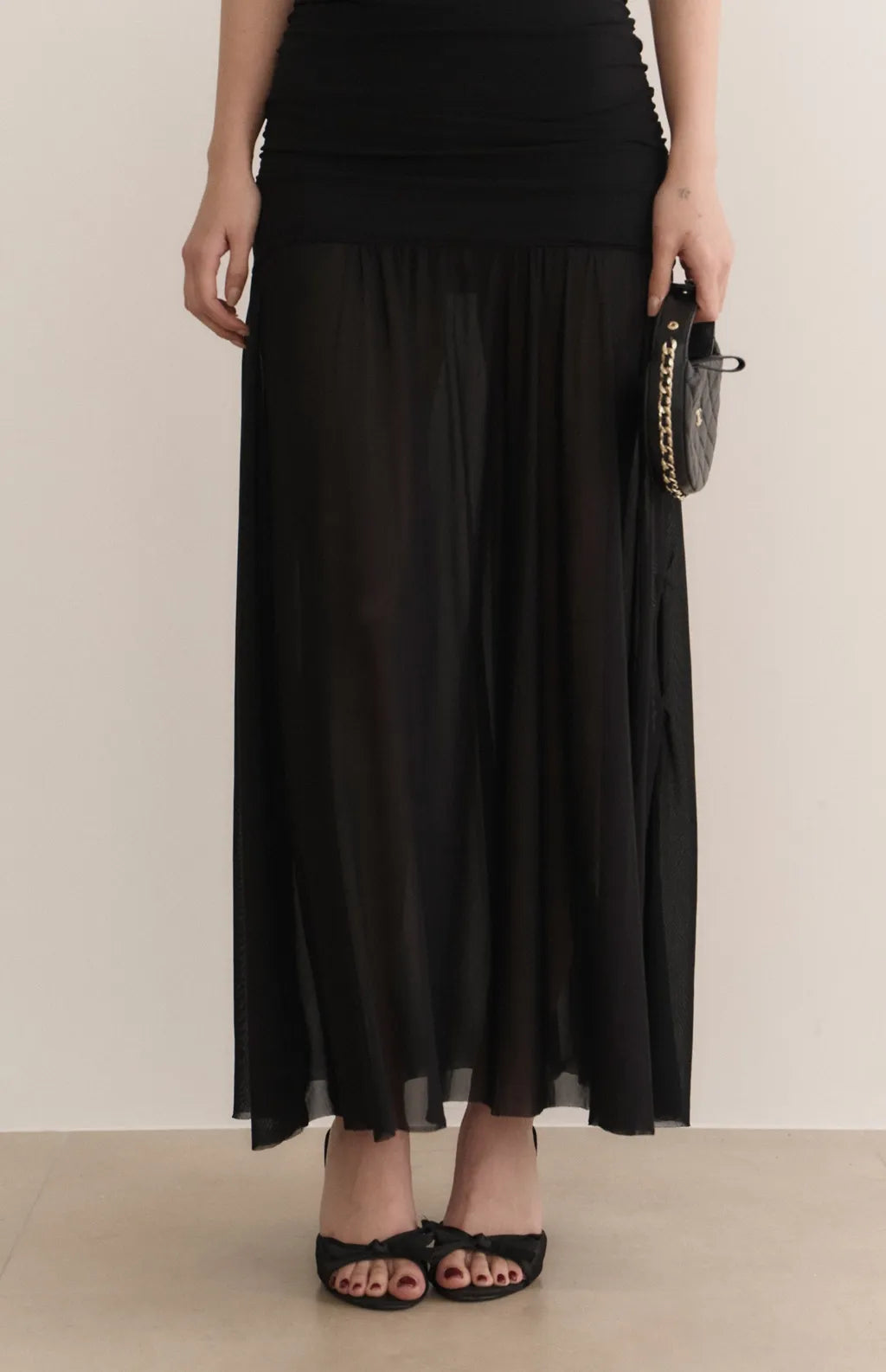 Strapless Ruched Sheer Overlay Bra Dress<br/>歐美平口抓皺收腰Bra Dress