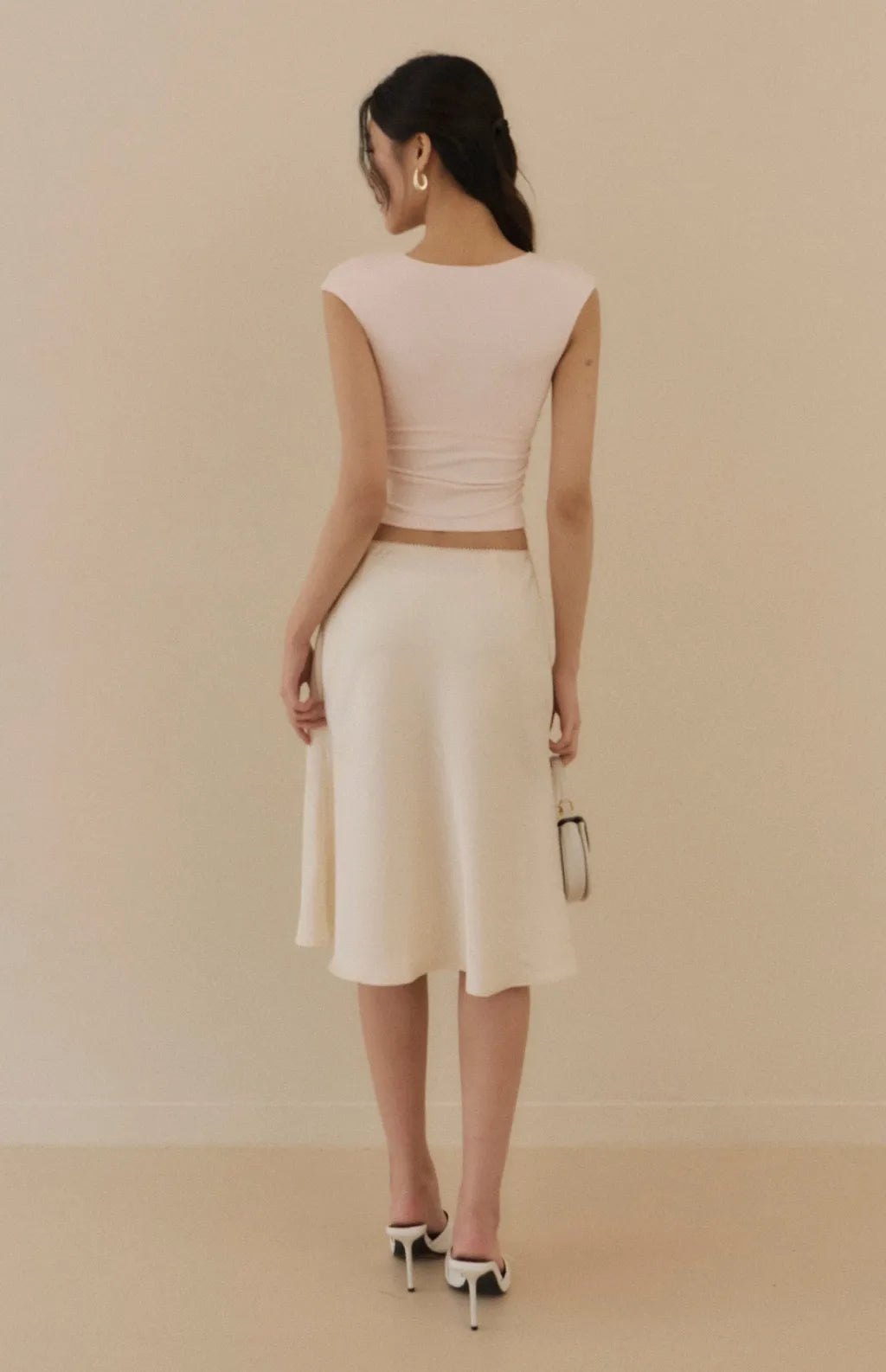 Satin Knee-Length Mermaid Skirt<br/>緞面魚尾及膝裙