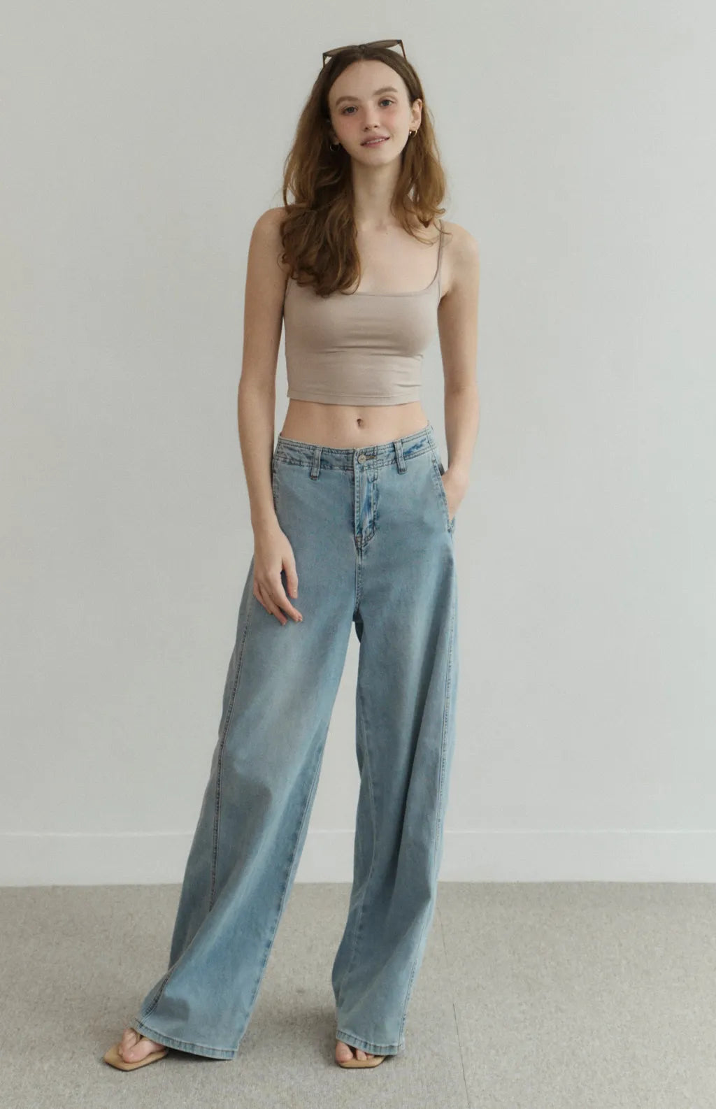 Barely-There Scoop-Neck Cami Bra Top<br/>輕裸完美U領細肩Bra Top