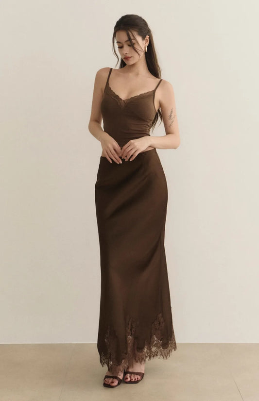 Satin Lace Trim Mermaid Maxi Skirt<br/>緞面蕾絲鑲邊魚尾裙