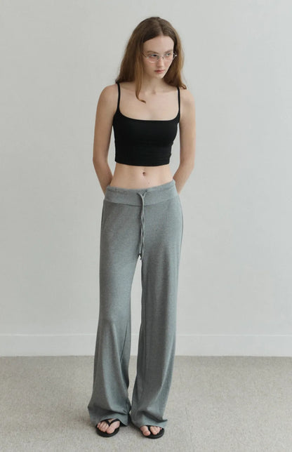 Barely-There Scoop-Neck Cami Bra Top<br/>輕裸完美U領細肩Bra Top