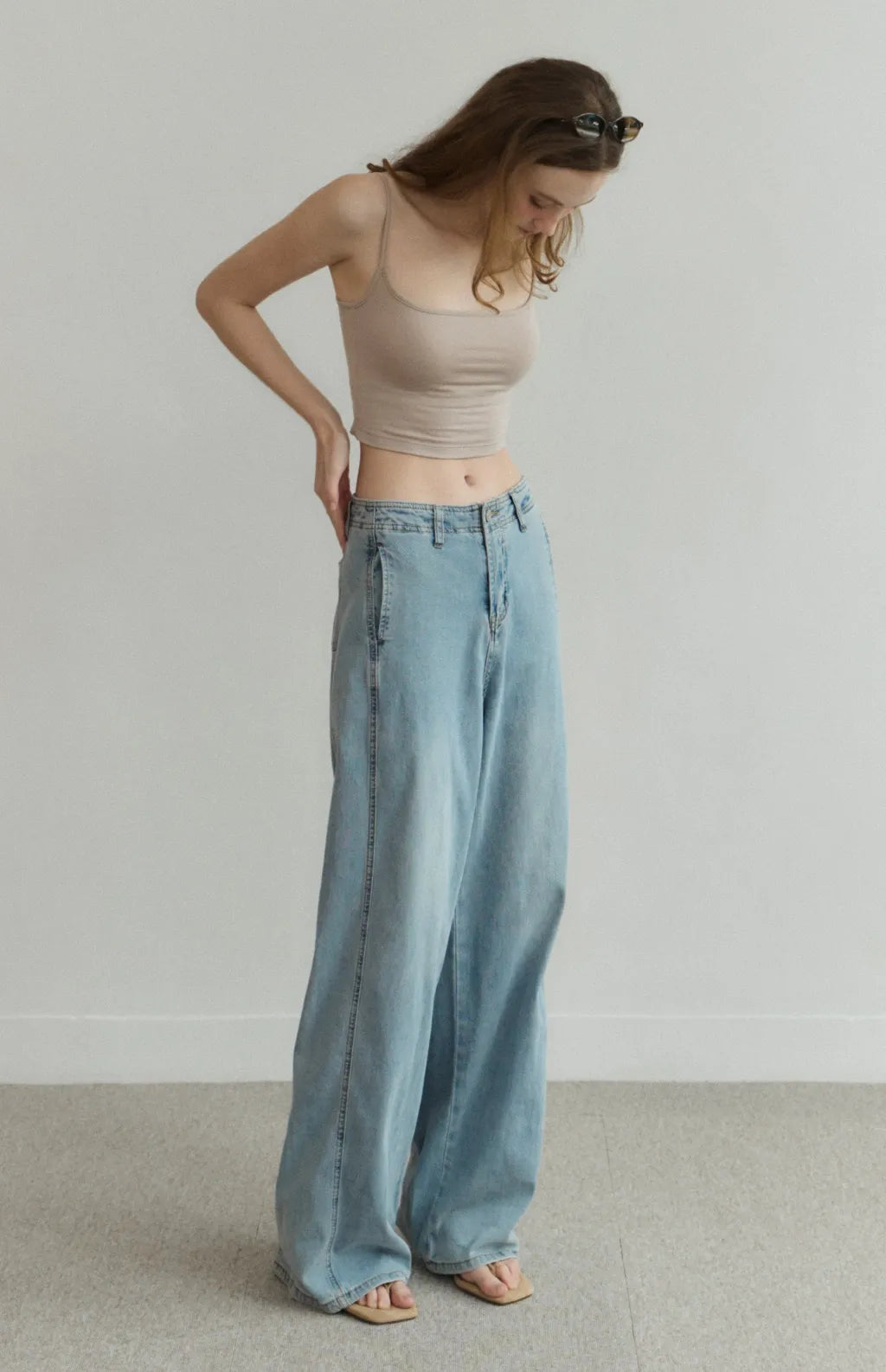 Barely-There Scoop-Neck Cami Bra Top<br/>輕裸完美U領細肩Bra Top